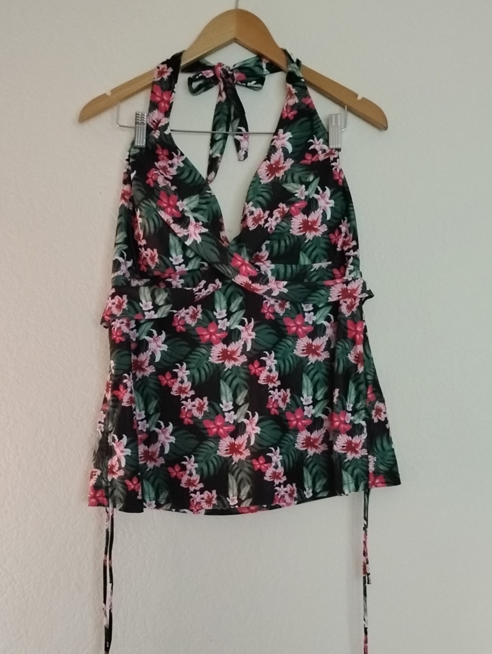 Floral Halter Tankini Top in Black, Pink, Green